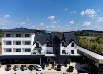 Hotel Alystra