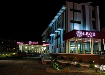 Leon Hotel