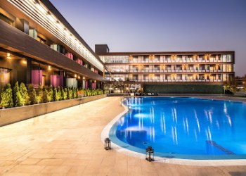Sky Blue Hotel & Spa