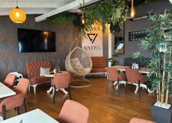 Mon Cafe & Casa Vatră
