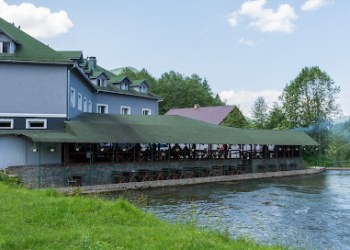 Hotel HO2 Poiana Marului